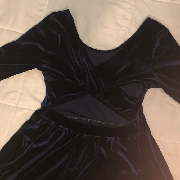 Royal Blue Velvet cross back Forever 21 dress L. - Picture 4 of 5